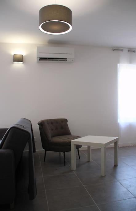 Appart Dans Maison 2 Km De La Plage Villeneuve-Loubet Eksteriør bilde
